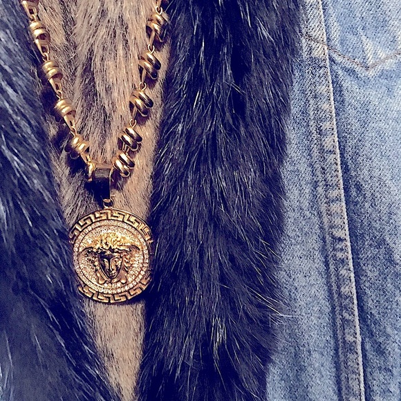 CASSIN of New York Jean Jacket - Picture 7 of 7